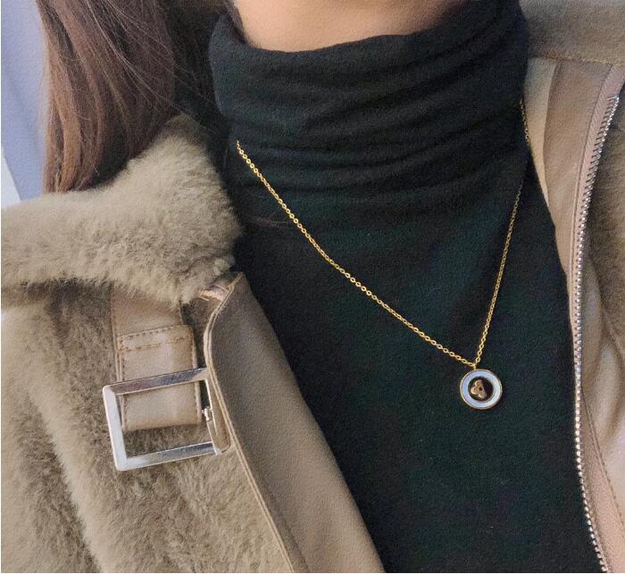 Exquisite Style Necklace Fashion Designer Necklaces 18k Gold Plated Designer Luxury Jewelry Accessories Premium Design Gift X230
Exquisite Style Necklace Fashion Designer Necklaces 18k Gold Plated Designer Luxury Jewelry Accessories Premium Design Gift X230