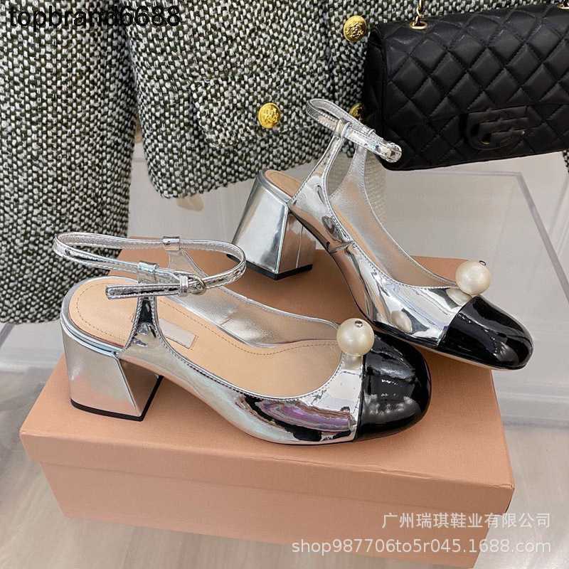 Dress Shoes 2022 summer new Miu family high heels women's round head pearl Mary Jane shoes thick heel flat button single shoes Size 34-40, Black
Dress Shoes 2022 summer new Miu family high heels women's round head pearl Mary Jane shoes thick heel flat button single shoes Size 34-40, Black