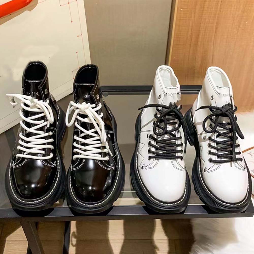 Martin Boots Luxury Brand Designer 2022 Winter Women's New Thick Sole Elevated Sweet Cool Net Red British Sports Locomotive Boots, White
Martin Boots Luxury Brand Designer 2022 Winter Women's New Thick Sole Elevated Sweet Cool Net Red British Sports Locomotive Boots, White