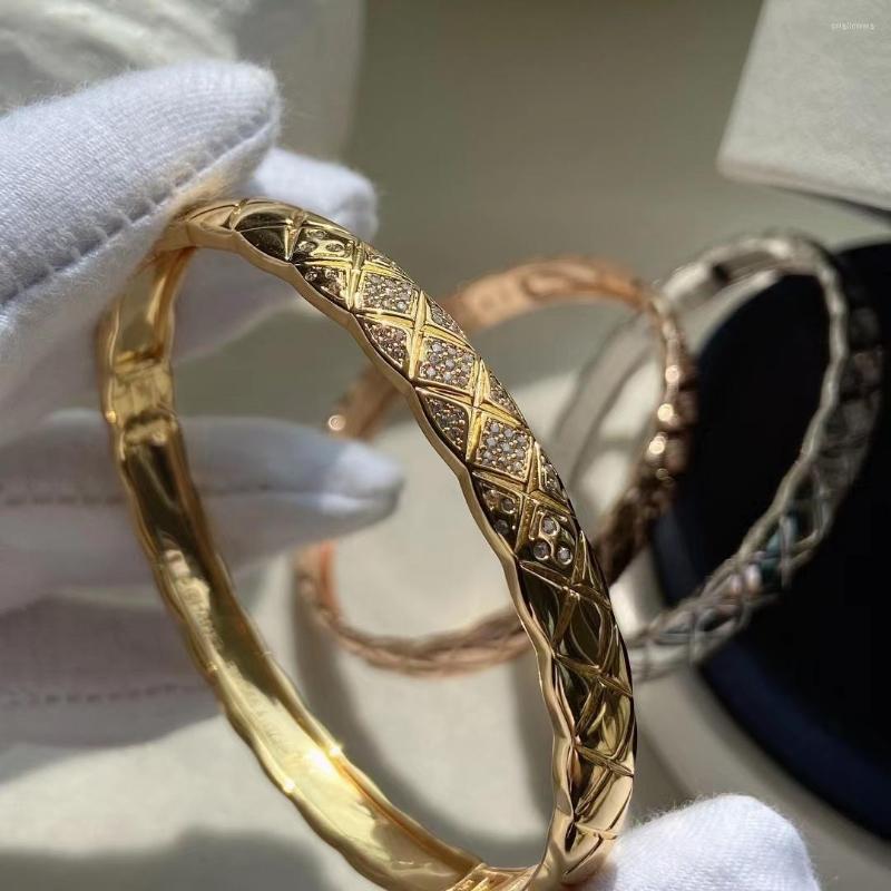 Men's Down 2022 Luxury Jewelry Bracelet Rose Gold Color Stainless Steel Party Pave Setting Zircon Fashion For Women Gifts, Picture shown
Men's Down 2022 Luxury Jewelry Bracelet Rose Gold Color Stainless Steel Party Pave Setting Zircon Fashion For Women Gifts, Picture shown