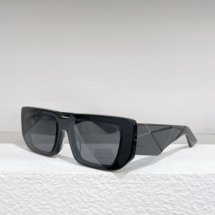 Sunglasses For Women Men Summer 11Z Style Anti-Ultraviolet Retro Plate Full Frame Fashion Glasses Random Box
Sunglasses For Women Men Summer 11Z Style Anti-Ultraviolet Retro Plate Full Frame Fashion Glasses Random Box
