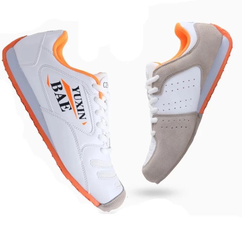 Safety Shoes menwomenchild Fencing Shoes Males Fencing Sneakers Competition Training Shoes Slipresistant Lightweight Sneakers 221130, Orange#ff6600
Safety Shoes menwomenchild Fencing Shoes Males Fencing Sneakers Competition Training Shoes Slipresistant Lightweight Sneakers 221130, Orange#ff6600