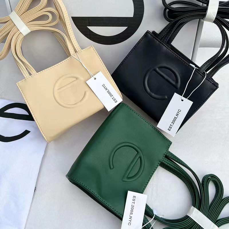 Fashion Mini tote travel bags purses womens mens designer wallets Medium luxury original handbag clutch Genuine Leather Shoulder Satchel Crossbody top handle bag
Fashion Mini tote travel bags purses womens mens designer wallets Medium luxury original handbag clutch Genuine Leather Shoulder Satchel Crossbody top handle bag