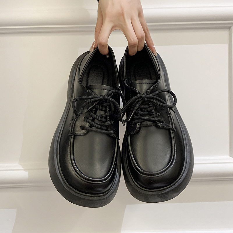 New spring and autumn single shoes female hundred small leather shoes female students big retro black strap thick sole increase
New spring and autumn single shoes female hundred small leather shoes female students big retro black strap thick sole increase