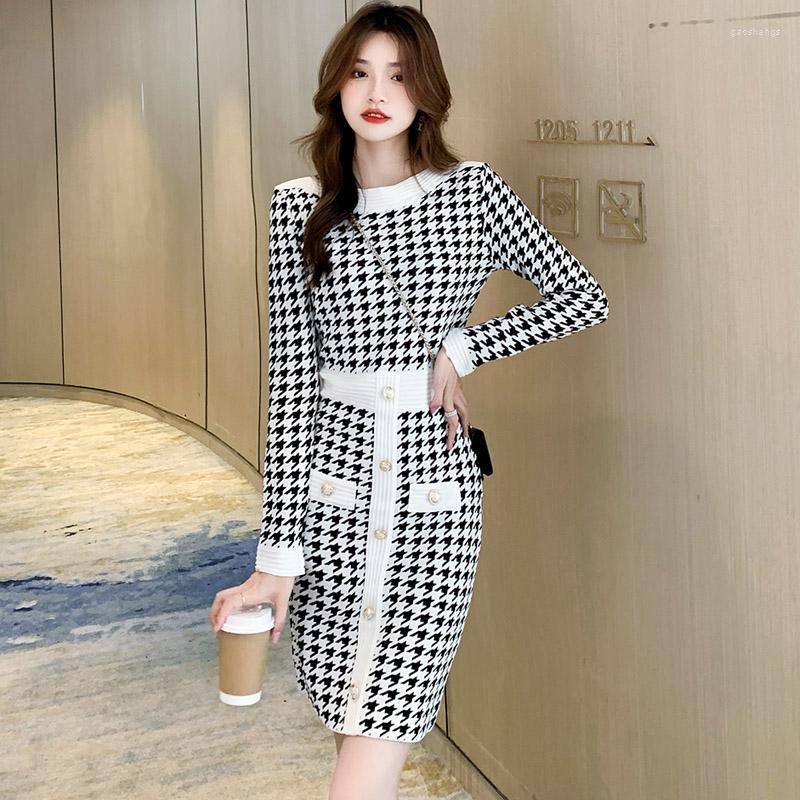 Casual Dresses Fall French Women Houndstooth Knitted All Match High End Dress O Neck Vintage Elegant Sweater Vestido, Black
Casual Dresses Fall French Women Houndstooth Knitted All Match High End Dress O Neck Vintage Elegant Sweater Vestido, Black