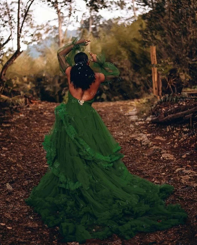 Hunter Green Halter Prom Dresses with Losse Long Sleeve Fairy Ruffles Tiered Tulle Skirt Bohemain Photoshoot Evening Gown