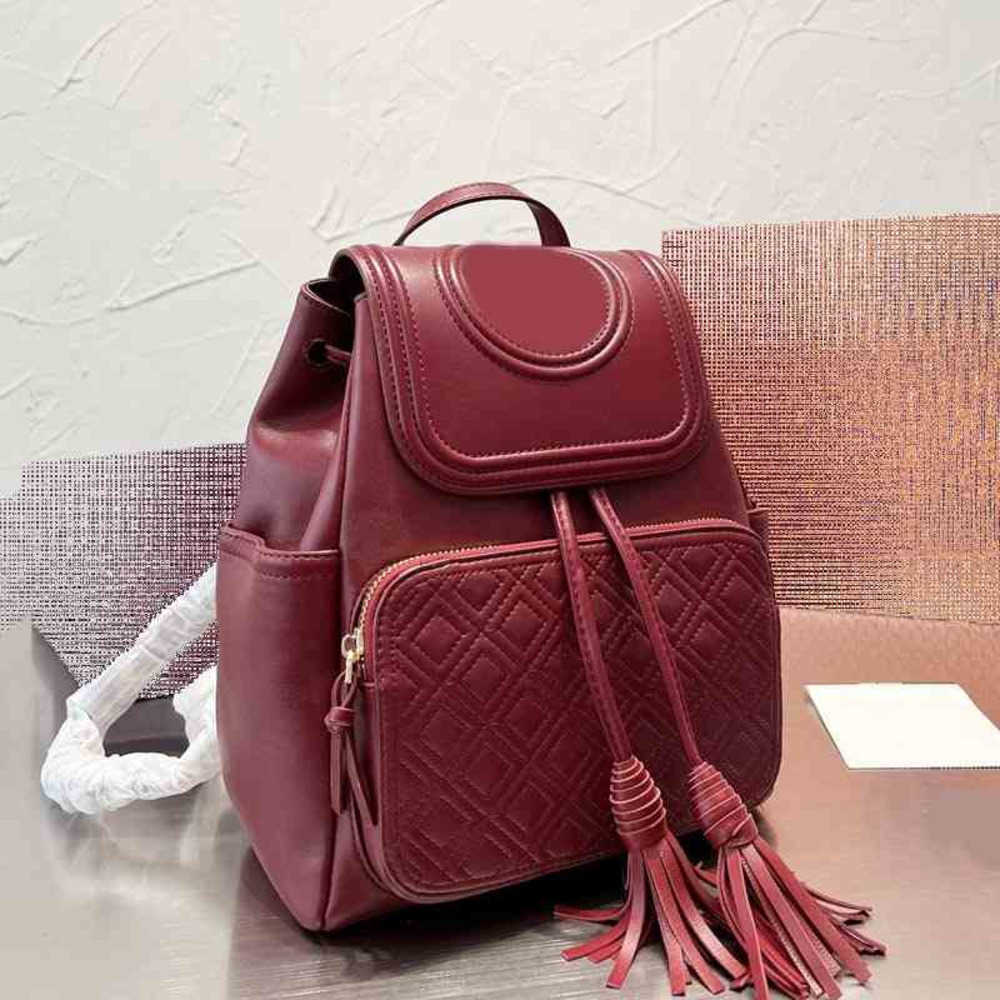 Designer Backpack women bookbags back pack Shopping Purse Big Capacity luxury backpack Casual Handbags Student School Bags 220621
Designer Backpack women bookbags back pack Shopping Purse Big Capacity luxury backpack Casual Handbags Student School Bags 220621