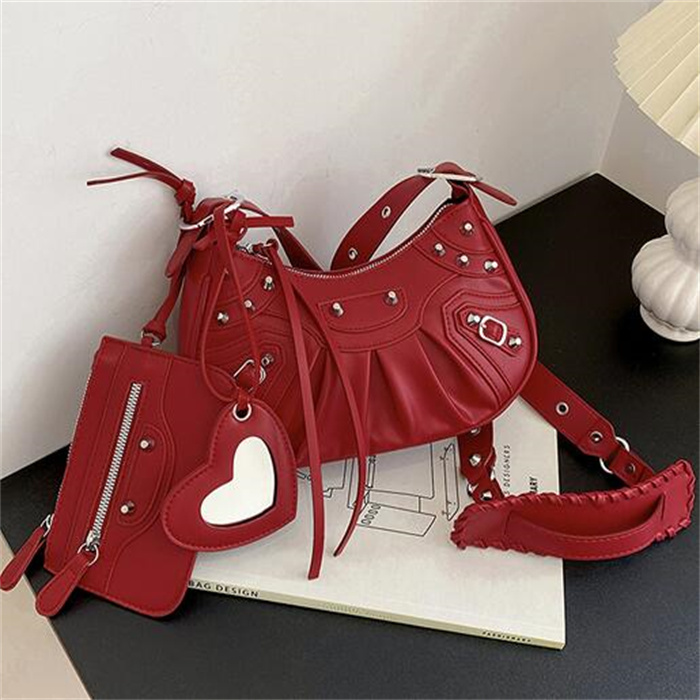 Crescent Crossbody Bag Women Handbags Purse Leather Rivet Zipper Closure Heart Shaped Mirror Plain Shoulder Motorcycle Bags, As shown
Crescent Crossbody Bag Women Handbags Purse Leather Rivet Zipper Closure Heart Shaped Mirror Plain Shoulder Motorcycle Bags, As shown