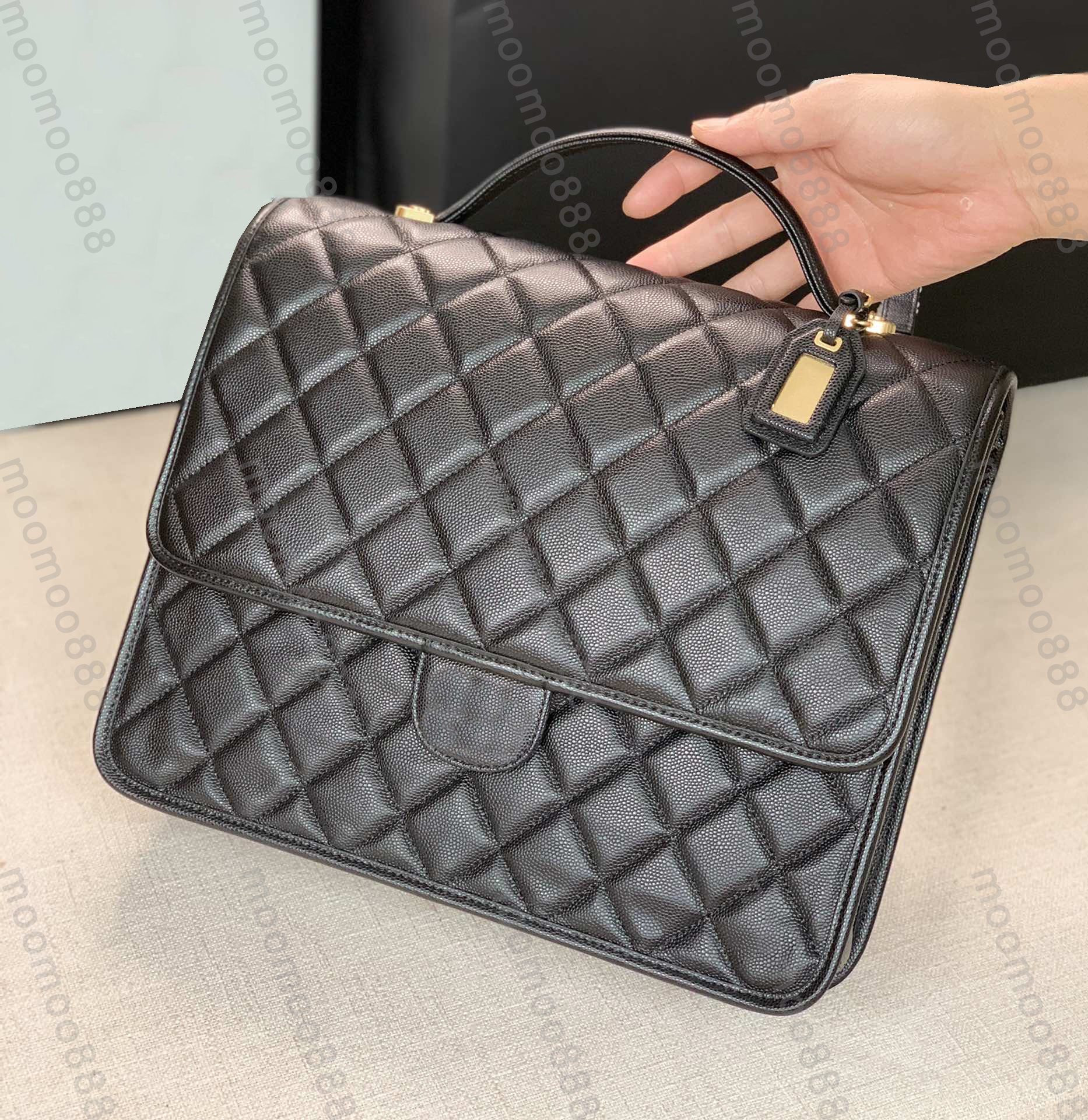 10A Top Tier Mirror Quality Womens Backpack Bag 31.5cm Classic Real Leather Caviar Quilted Flap Purse Medium Briefcase Luxury Designers Double Strap Shoulder Bag, Upload pics to contact us
10A Top Tier Mirror Quality Womens Backpack Bag 31.5cm Classic Real Leather Caviar Quilted Flap Purse Medium Briefcase Luxury Designers Double Strap Shoulder Bag, Upload pics to contact us