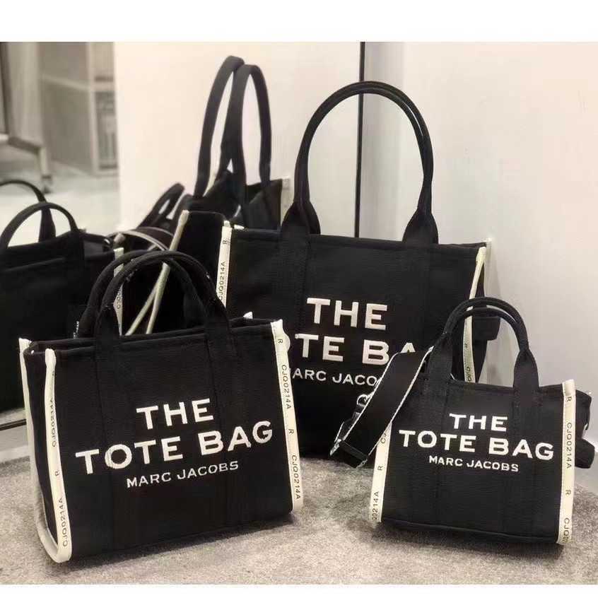 Versatile The Totes Bags Casual MJ Messenger Purse 2022 Handbags Designers Letter Fashion Canvas Tote Bag Women's Handheld Shoulder Crossbody C19U, Black mini 26cm
Versatile The Totes Bags Casual MJ Messenger Purse 2022 Handbags Designers Letter Fashion Canvas Tote Bag Women's Handheld Shoulder Crossbody C19U, Black mini 26cm