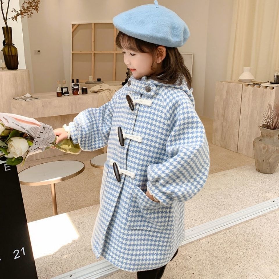 Coat Girls Blue Houndstooth Woolen Fall Winter Japanese Korean Windbreaker Girl Baby Long Horn Buckle Kid Outerwear 221130, Sky blue 
Coat Girls Blue Houndstooth Woolen Fall Winter Japanese Korean Windbreaker Girl Baby Long Horn Buckle Kid Outerwear 221130, Sky blue