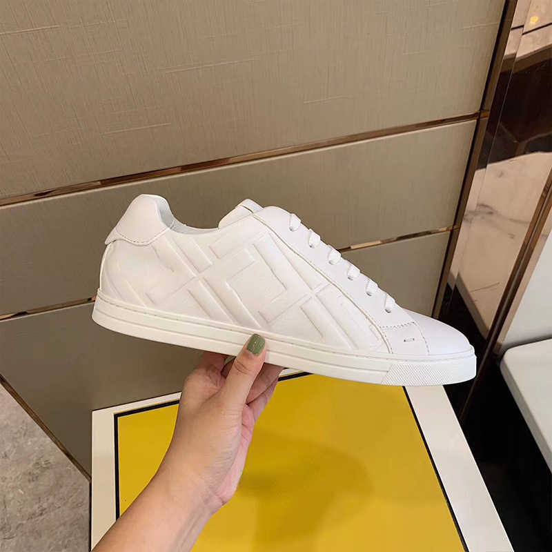 Straight Little Monster New Flat Round Head Plate Top Layer Cowhide Fashion Casual Shoes
Straight Little Monster New Flat Round Head Plate Top Layer Cowhide Fashion Casual Shoes