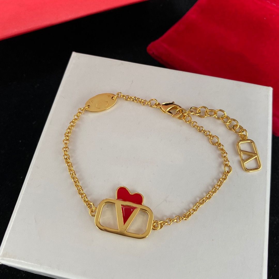 2023New Luxury Chains Fashion Designer Jewelry 18k Gold Plated - Stainless Steel Couple Wedding Bracelets Gift Accessories Wholesale4
2023New Luxury Chains Fashion Designer Jewelry 18k Gold Plated - Stainless Steel Couple Wedding Bracelets Gift Accessories Wholesale4