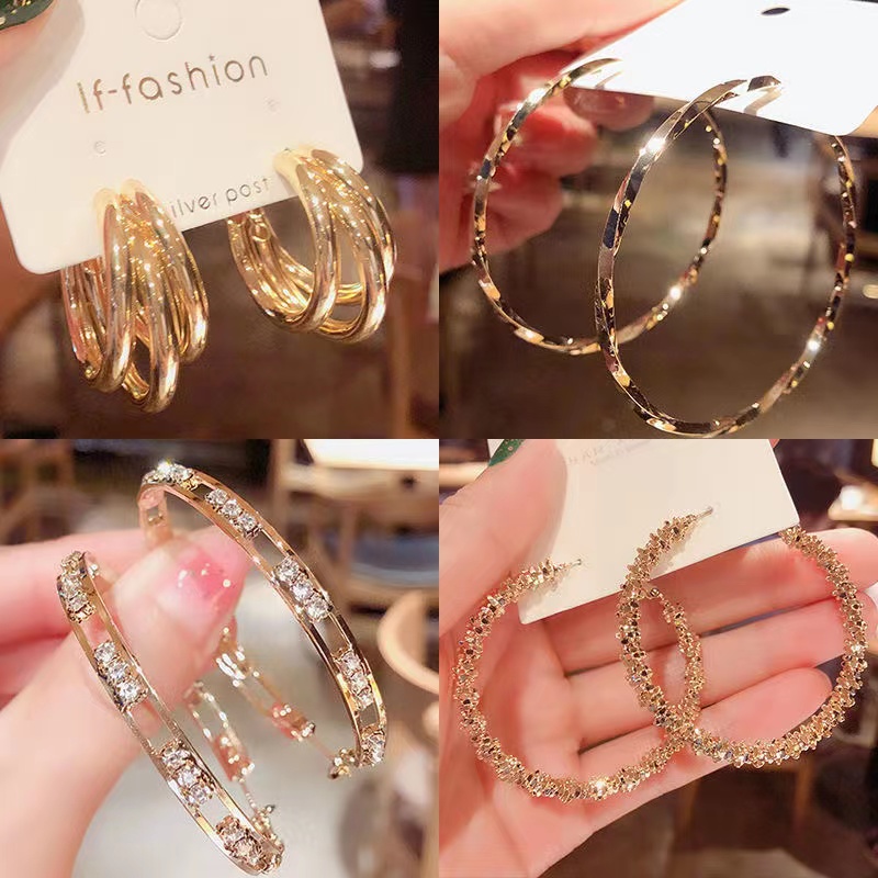 Sets Fashion Sliver 925 Luxury brand dangles earrings Hoop Earring Korean Big Smooth Circle Vintage Earrings for women Gift
Sets Fashion Sliver 925 Luxury brand dangles earrings Hoop Earring Korean Big Smooth Circle Vintage Earrings for women Gift