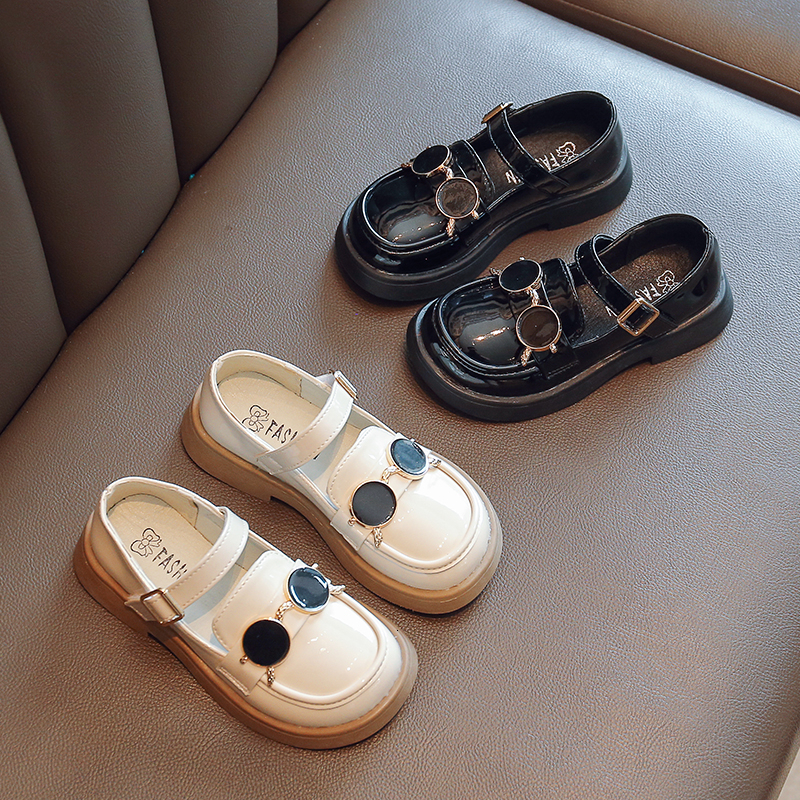 Sneakers Kids Leather Shoes for Girls Special Autumn Children Casual Sunglasses Style Anti skid Soft Unique 26 36 Cute 221130, Beige
Sneakers Kids Leather Shoes for Girls Special Autumn Children Casual Sunglasses Style Anti skid Soft Unique 26 36 Cute 221130, Beige