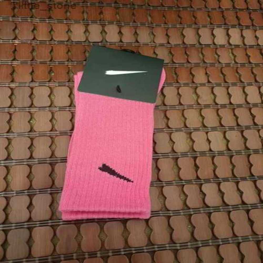 Men's Socks Wholesale Women Stockings Pure Cotton 10 Colors Sport Sockings Letter Nk Printglb4, No;1
Men's Socks Wholesale Women Stockings Pure Cotton 10 Colors Sport Sockings Letter Nk Printglb4, No;1
