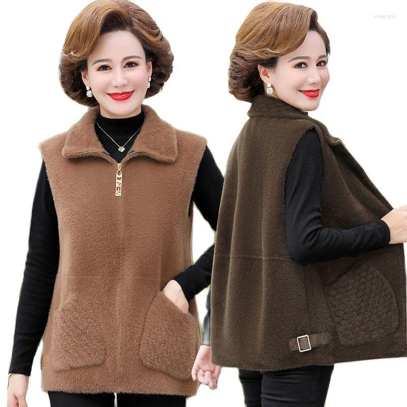 Women's Vests Middle-Aged Elderly Women Vest Autumn Winter Imitation Mink Velvet Jacket Knitting Thick Zipper Waistcoat Female Outerwear, Coffee
Women's Vests Middle-Aged Elderly Women Vest Autumn Winter Imitation Mink Velvet Jacket Knitting Thick Zipper Waistcoat Female Outerwear, Coffee