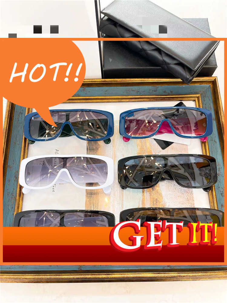 Fashion Luxury Designer Sunglasses 22 New Small Fragrance One Piece for Women Ch9103 Same Plate Personalized Fashion
Fashion Luxury Designer Sunglasses 22 New Small Fragrance One Piece for Women Ch9103 Same Plate Personalized Fashion