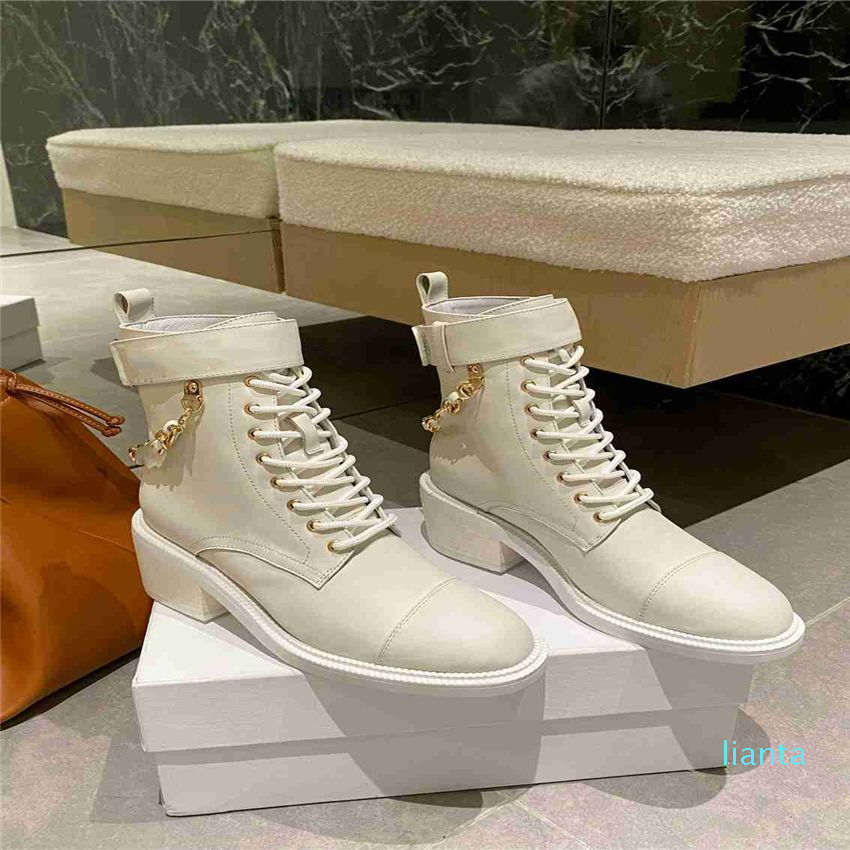 Design Men and Women Boots Channel Fashion Fashion Leather Canvas Wool Cotton Winter Warm Wedding Party Casual Flat Shoes 07-010
Design Men and Women Boots Channel Fashion Fashion Leather Canvas Wool Cotton Winter Warm Wedding Party Casual Flat Shoes 07-010