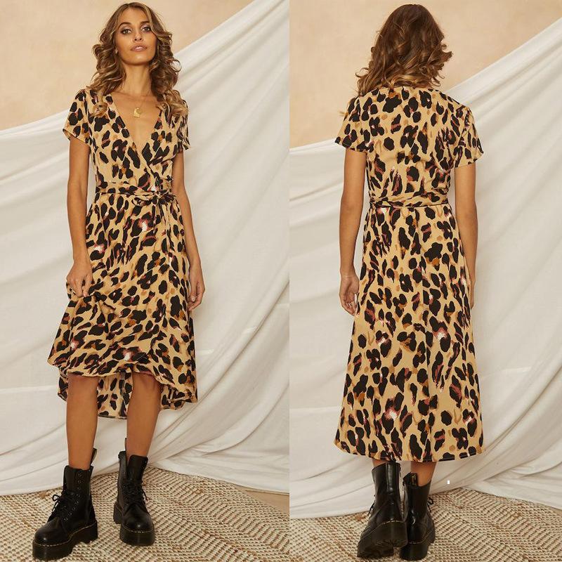 Casual Dresses 2022Spring And Summer European American Sexy DeepvLeopard Print Short Sleeve Split Tied Dress, Flower color
Casual Dresses 2022Spring And Summer European American Sexy DeepvLeopard Print Short Sleeve Split Tied Dress, Flower color