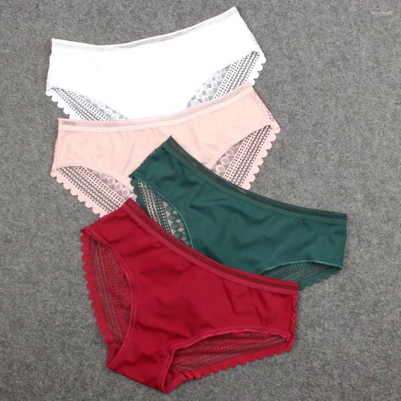 Women' Panties 3pcs Women' Lingerie Cute Women Sexy Underwear Seamless Ics Silk With Lace Back Pretty Girls Briefs Cheeky, Black white red
Women' Panties 3pcs Women' Lingerie Cute Women Sexy Underwear Seamless Ics Silk With Lace Back Pretty Girls Briefs Cheeky, Black white red
