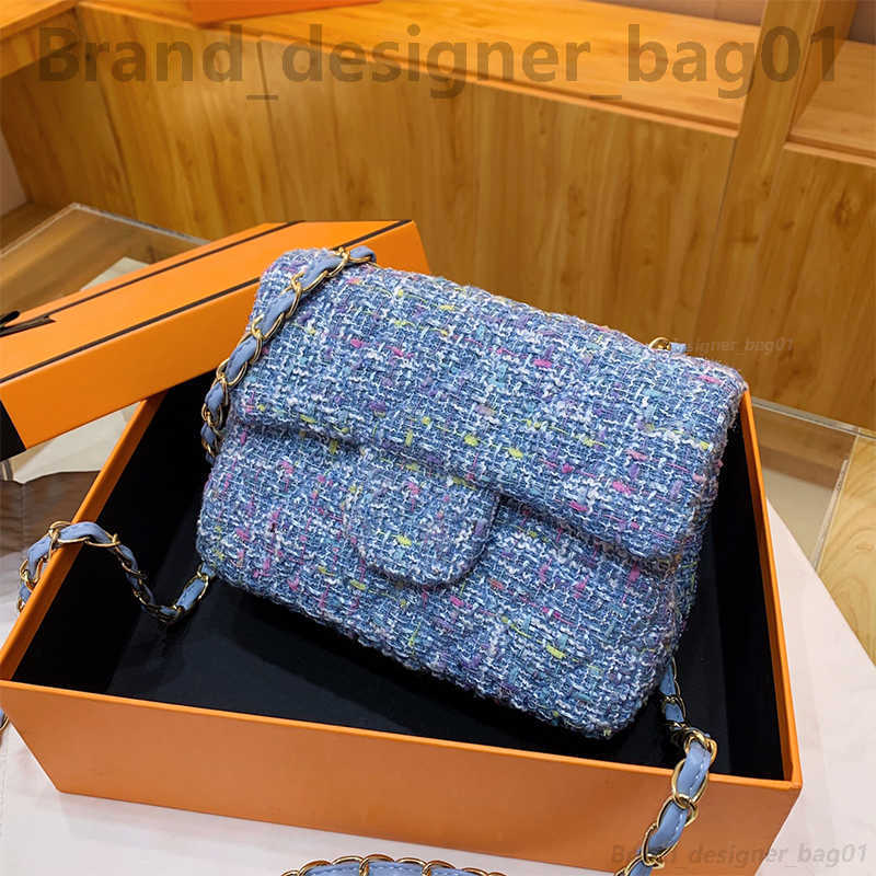 2023 New Luxury Brand Designer Bag Small Fragrant Chain Bag Women's Fashion Everything Armpit Shopping Purse Leisure Diagonal Small Square Bag 113022H 109434, The difference
2023 New Luxury Brand Designer Bag Small Fragrant Chain Bag Women's Fashion Everything Armpit Shopping Purse Leisure Diagonal Small Square Bag 113022H 109434, The difference