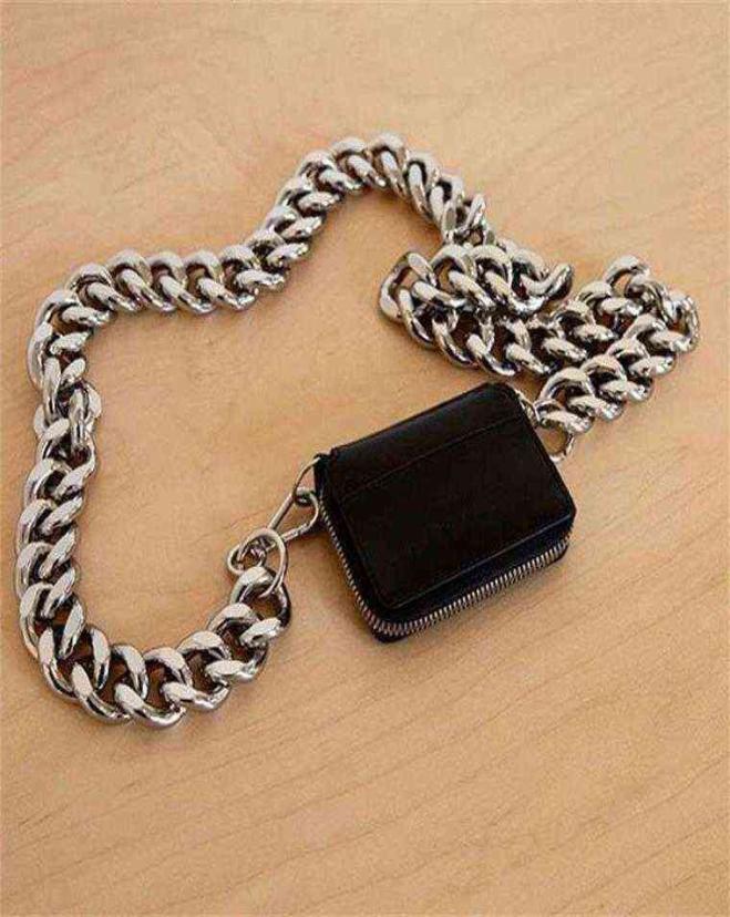 French Minority Designer Bag Messenger Versatile Spring Foreign Style Kara Thick Chain Bag Women039s Super Mini Zero Wallet 2209135073, Black
French Minority Designer Bag Messenger Versatile Spring Foreign Style Kara Thick Chain Bag Women039s Super Mini Zero Wallet 2209135073, Black