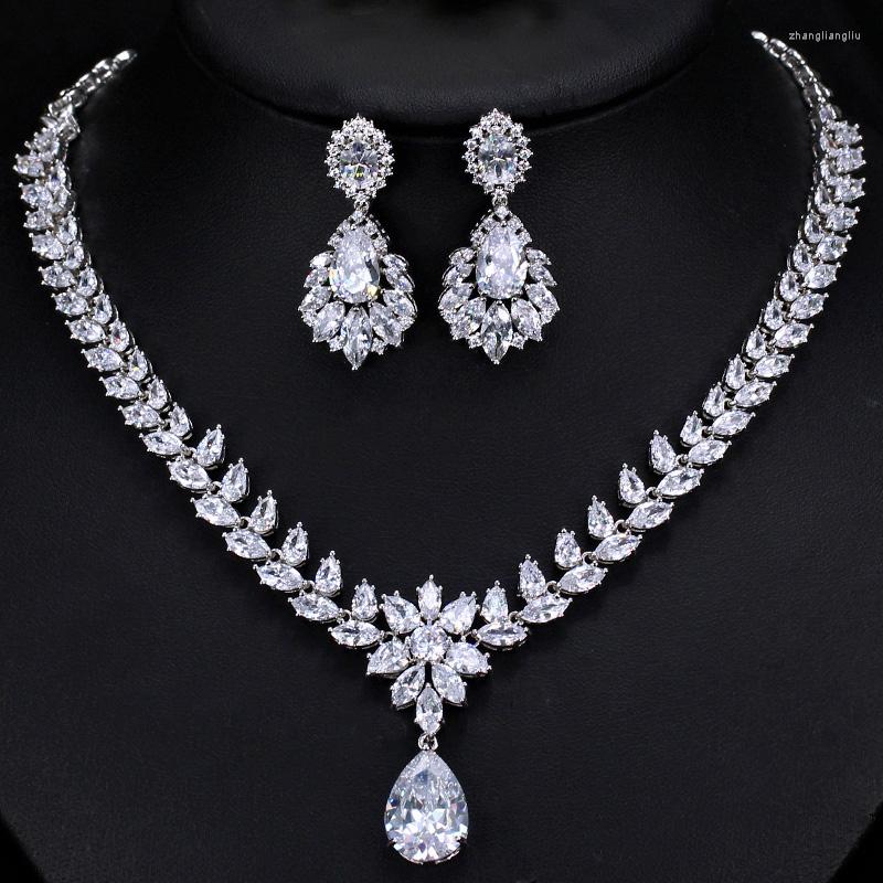 Necklace Earrings Set CWWZircons Water Drop Big Sparkling Cubic Zirconia Wedding Jewelry Luxury Bridal Costume Accessories T293, Picture shown
Necklace Earrings Set CWWZircons Water Drop Big Sparkling Cubic Zirconia Wedding Jewelry Luxury Bridal Costume Accessories T293, Picture shown