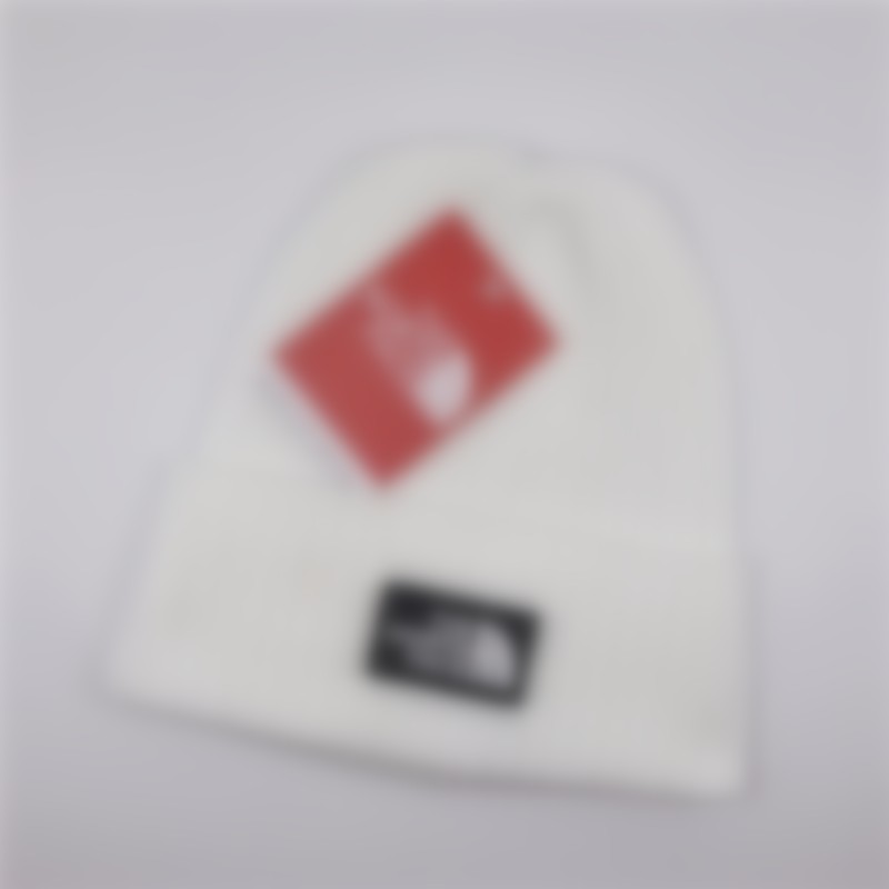 2023 Beanie Designer of European and American Style Wool Hat Pure Color Simple Outdoor Fashion 5 colors A6
2023 Beanie Designer of European and American Style Wool Hat Pure Color Simple Outdoor Fashion 5 colors A6