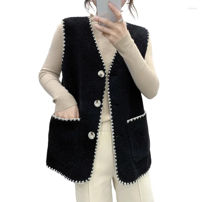 Women' Vests Women Lambswool Waistcoat 2023 Autumn Winter Short Korean Jackets Ladies Fashion Sleeveless Coats Casual Wild Tops, Black
Women' Vests Women Lambswool Waistcoat 2023 Autumn Winter Short Korean Jackets Ladies Fashion Sleeveless Coats Casual Wild Tops, Black
