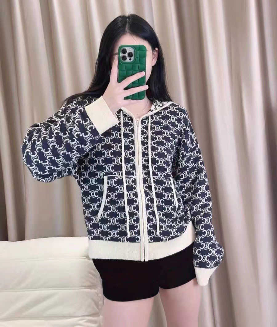 Women' Jacket Sweater Coat Cell 22FW Celebrity Right 2022 Dark Blue Jacquard Hooded Zipper Loose Sports CoatElegant Classic Fashion Design LGPS, Deep blue
Women' Jacket Sweater Coat Cell 22FW Celebrity Right 2022 Dark Blue Jacquard Hooded Zipper Loose Sports CoatElegant Classic Fashion Design LGPS, Deep blue