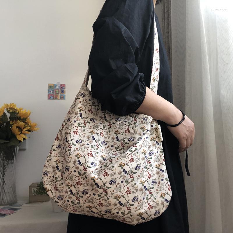 Evening Bags Vintage Design Women Cotton Cloth Shoulder Retro Floral Ladies Handbags Large Capacity Female Girl Daily Beach Shopping Bag, Flower
Evening Bags Vintage Design Women Cotton Cloth Shoulder Retro Floral Ladies Handbags Large Capacity Female Girl Daily Beach Shopping Bag, Flower