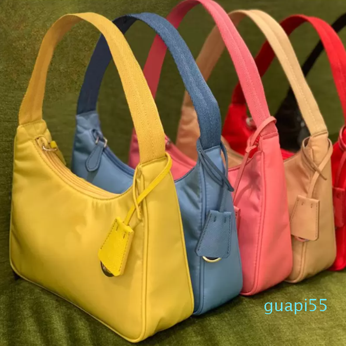 Luxury Designer Shoulder Bag canvas tote men Women's Genuine Leather Crossbody Bags tote Nylon fashion girl gift Purse Handbags hobo vintage Handbag, Black
Luxury Designer Shoulder Bag canvas tote men Women's Genuine Leather Crossbody Bags tote Nylon fashion girl gift Purse Handbags hobo vintage Handbag, Black
