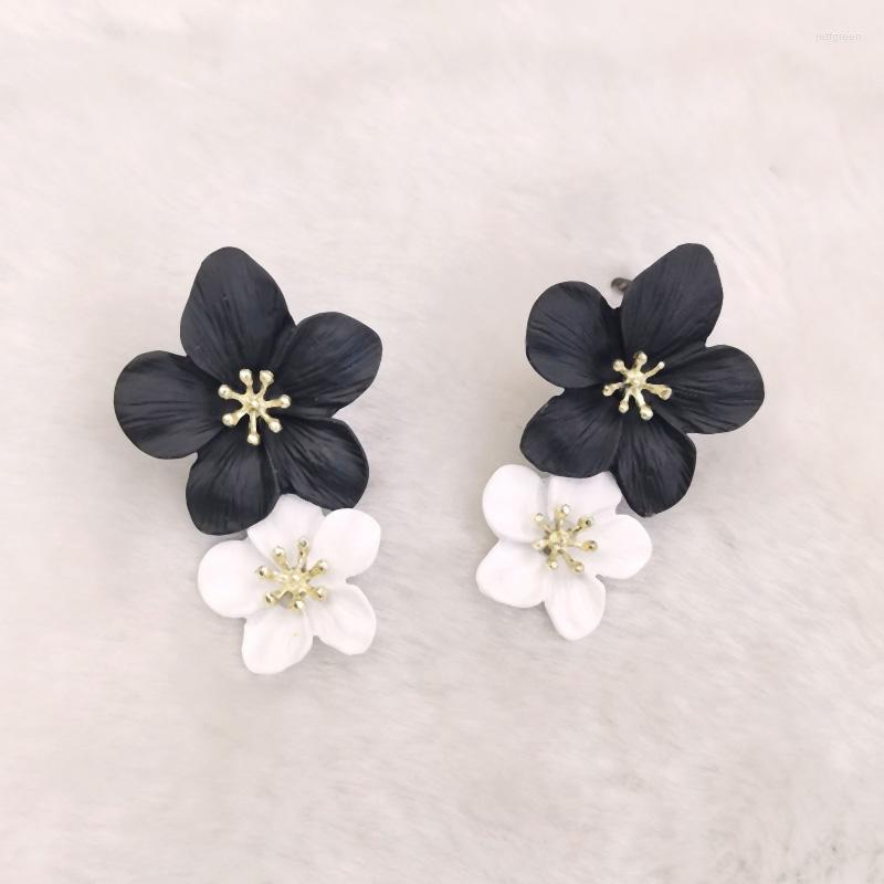 Dangle Earrings Women's Korean Cute Flower Drop Design Ins Multi Color Earring For Women Fashion Jewelry Gifts SP794
Dangle Earrings Women's Korean Cute Flower Drop Design Ins Multi Color Earring For Women Fashion Jewelry Gifts SP794