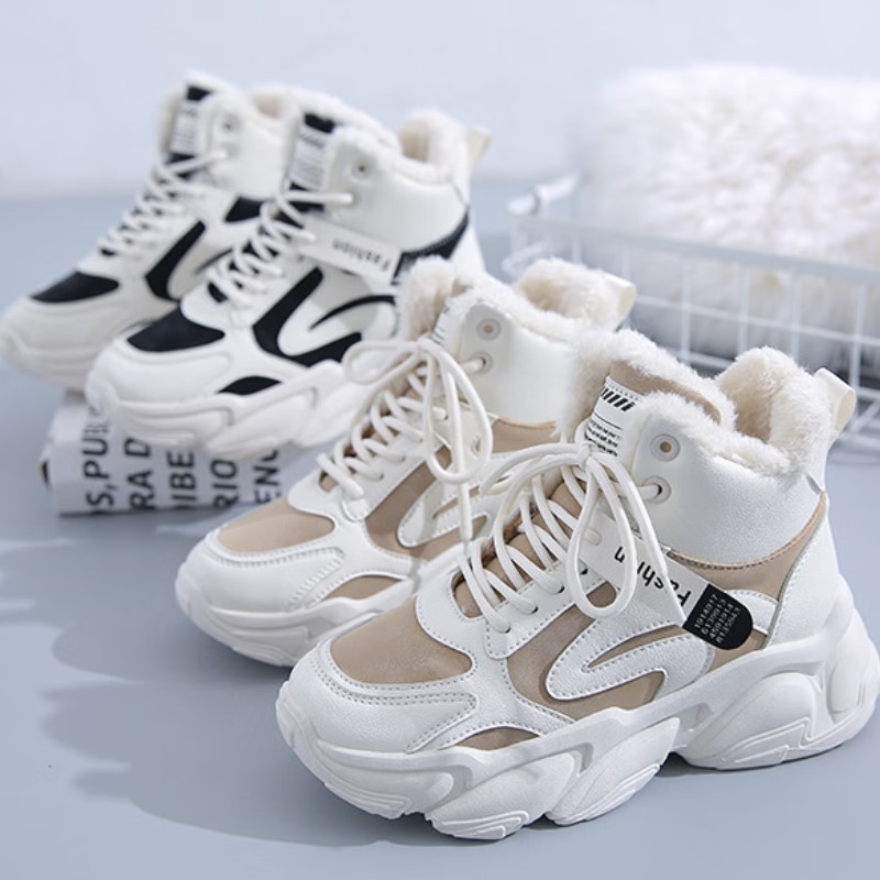 Snow boots Women's New Year Winter women's shoes Short tube warm cotton shoes Stuffed shoes Women's boots Martin boots
Snow boots Women's New Year Winter women's shoes Short tube warm cotton shoes Stuffed shoes Women's boots Martin boots