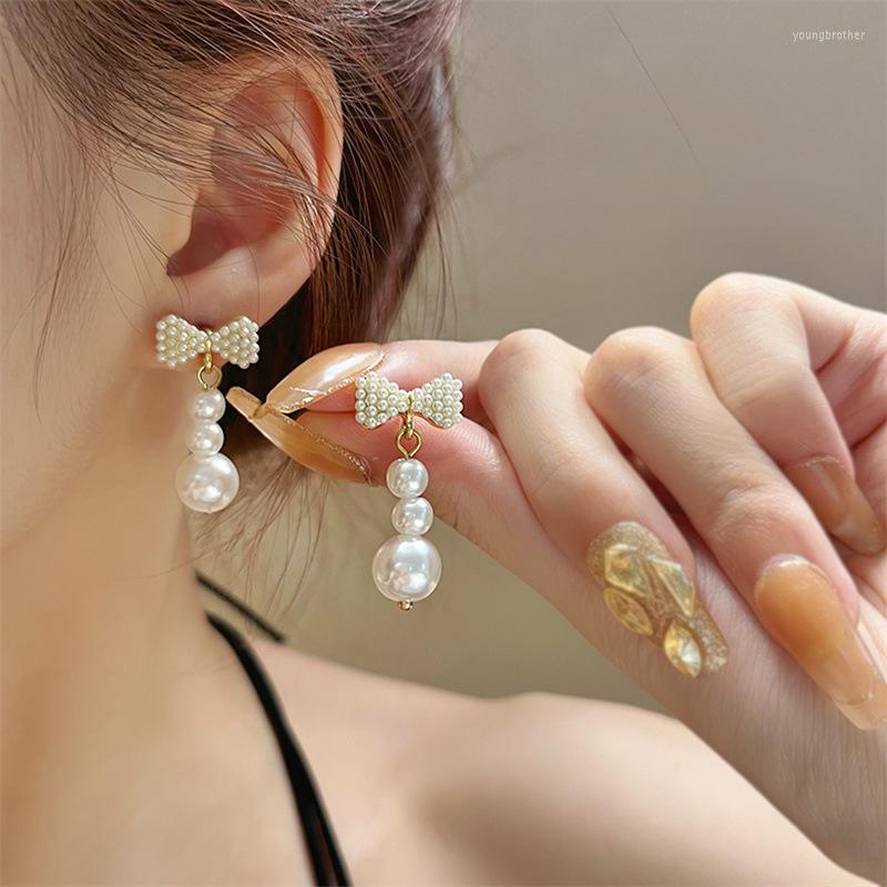 Backs Earrings Korean Designed White Bow Pearl Clip On Without Piercing Niche Temperament Long Ear For Women Wedding Party
Backs Earrings Korean Designed White Bow Pearl Clip On Without Piercing Niche Temperament Long Ear For Women Wedding Party