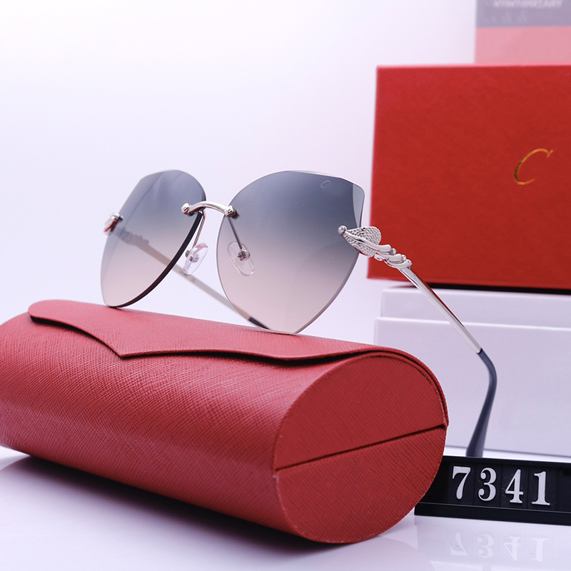 Designers sunglasses luxurys glasses sunglasses colour changing gold rim design driving travel Sandy Beach sun glassess temperament versatile fashion style good
Designers sunglasses luxurys glasses sunglasses colour changing gold rim design driving travel Sandy Beach sun glassess temperament versatile fashion style good
