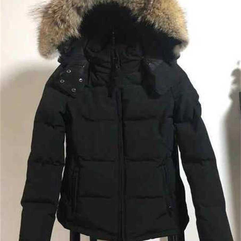 Women's Down Parkas Winter Down Coat Womens Fashion with Real Wolf Fur Women Jacket White Duck Windproof Parka Long Leather Collar Cap Warm Coatsxnku, Photo color
Women's Down Parkas Winter Down Coat Womens Fashion with Real Wolf Fur Women Jacket White Duck Windproof Parka Long Leather Collar Cap Warm Coatsxnku, Photo color