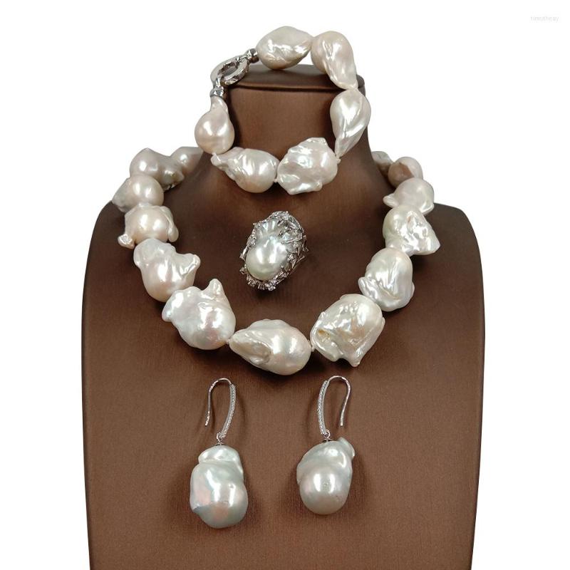 Necklace Earrings Set Big High Quality Nature Baroque Jewelry FRESHWATER PEARL- And BRACELET Ring Earring, Picture shown
Necklace Earrings Set Big High Quality Nature Baroque Jewelry FRESHWATER PEARL- And BRACELET Ring Earring, Picture shown