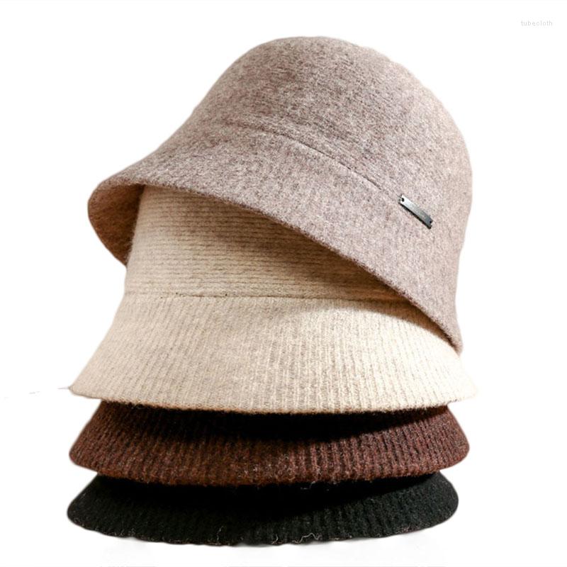 Berets Winter Hats 2022 Woolen Warm Bucket Hat British Style Versatile Fisherman Foldable And Fashionable Label Basin Women, Black
Berets Winter Hats 2022 Woolen Warm Bucket Hat British Style Versatile Fisherman Foldable And Fashionable Label Basin Women, Black
