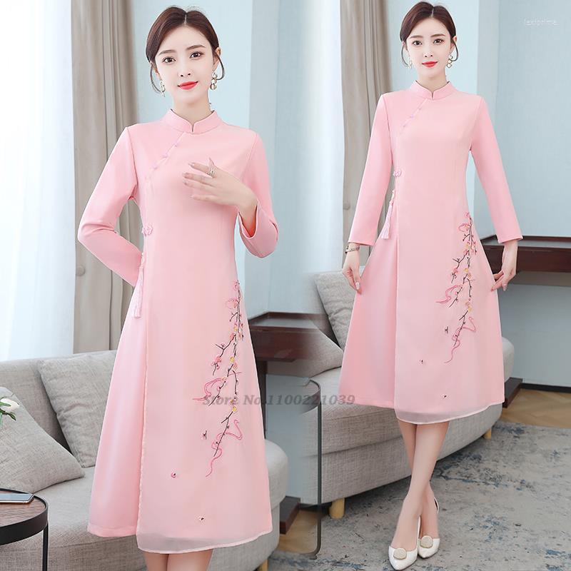 Ethnic Clothing 2022 Oriental Chinese Improved Cheongsam Traditional Chiffon Qipao Woman Elegant Dress National Flower Embroidery Party
Ethnic Clothing 2022 Oriental Chinese Improved Cheongsam Traditional Chiffon Qipao Woman Elegant Dress National Flower Embroidery Party