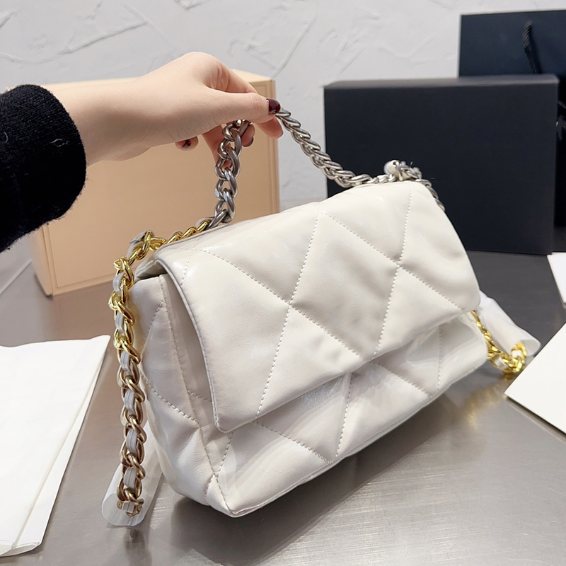 Womens Designer Classic Medium Quilted 19 Bags Oil Wax Leather Aged Silver Chain Two-tone Crossbody Shoulder Purse With Serial Number Designer Gun Handbags 25CM, Box
Womens Designer Classic Medium Quilted 19 Bags Oil Wax Leather Aged Silver Chain Two-tone Crossbody Shoulder Purse With Serial Number Designer Gun Handbags 25CM, Box