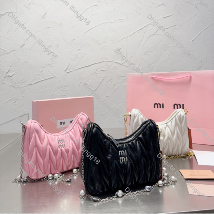 Tricolor Matelase Soft Sheepskin Shoulder Bag fashion casual chain handbag Luxury wallet womens Cross body bag Hobo Totes purses, Pink
Tricolor Matelase Soft Sheepskin Shoulder Bag fashion casual chain handbag Luxury wallet womens Cross body bag Hobo Totes purses, Pink