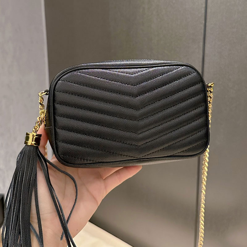 Camera Quilting Chain bag Cross body Shoulder Handbags Totes Shopping Bag Handbag Purse Women pouch Fashion Letters Wave of water Removable straps, Red
Camera Quilting Chain bag Cross body Shoulder Handbags Totes Shopping Bag Handbag Purse Women pouch Fashion Letters Wave of water Removable straps, Red