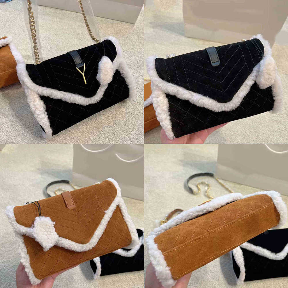 New Evening Bags Luxur Shoulder Bags Plush Underarm Bag Handbag Baguette Designer Handbags Cowhide Female Envelope Bag Handbag 220829/220905, Red--style 1
New Evening Bags Luxur Shoulder Bags Plush Underarm Bag Handbag Baguette Designer Handbags Cowhide Female Envelope Bag Handbag 220829/220905, Red--style 1