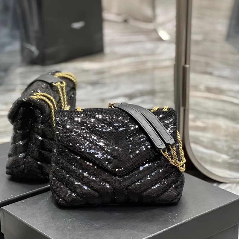 LOULOU small chain bag in quilted ysls leather satin and sequins hobos laptop bag for women handbag over the shoulder bags, Black
LOULOU small chain bag in quilted ysls leather satin and sequins hobos laptop bag for women handbag over the shoulder bags, Black