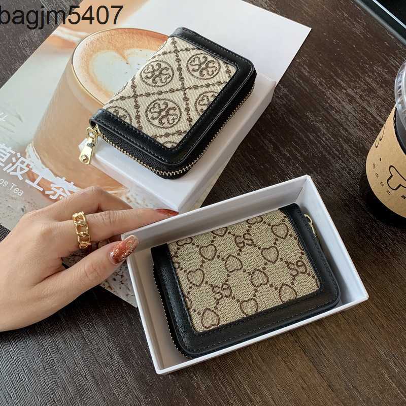 Design Bag Ladies Purse Multi Position Card Women's Small and Exquisite Large Capacity Organ Zipper Driver's License Two in One, Double goose cloth apricot
Design Bag Ladies Purse Multi Position Card Women's Small and Exquisite Large Capacity Organ Zipper Driver's License Two in One, Double goose cloth apricot