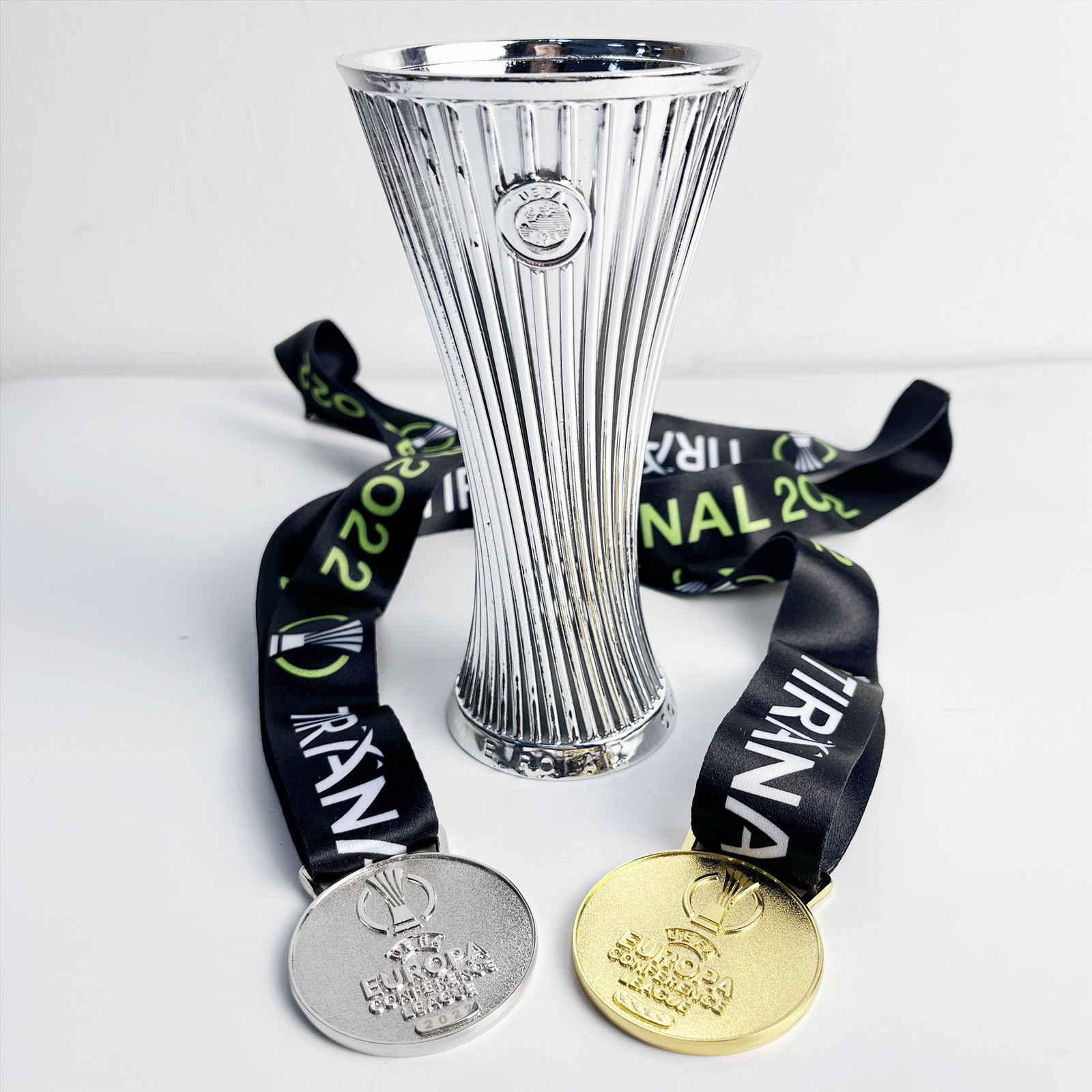 Other Home Decor Conference League Cup Roma Souvenir Euro Football Trophy And Medal 221202