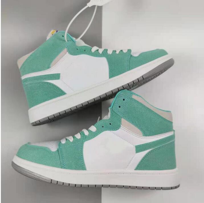 Classic Men and Women 1s Sneaker Shoes Fashion OG High Top Casual Outdoor Non-Slip Unisex Zapatos Skateboard Sports Shoe 36-44 a5, 13
Classic Men and Women 1s Sneaker Shoes Fashion OG High Top Casual Outdoor Non-Slip Unisex Zapatos Skateboard Sports Shoe 36-44 a5, 13