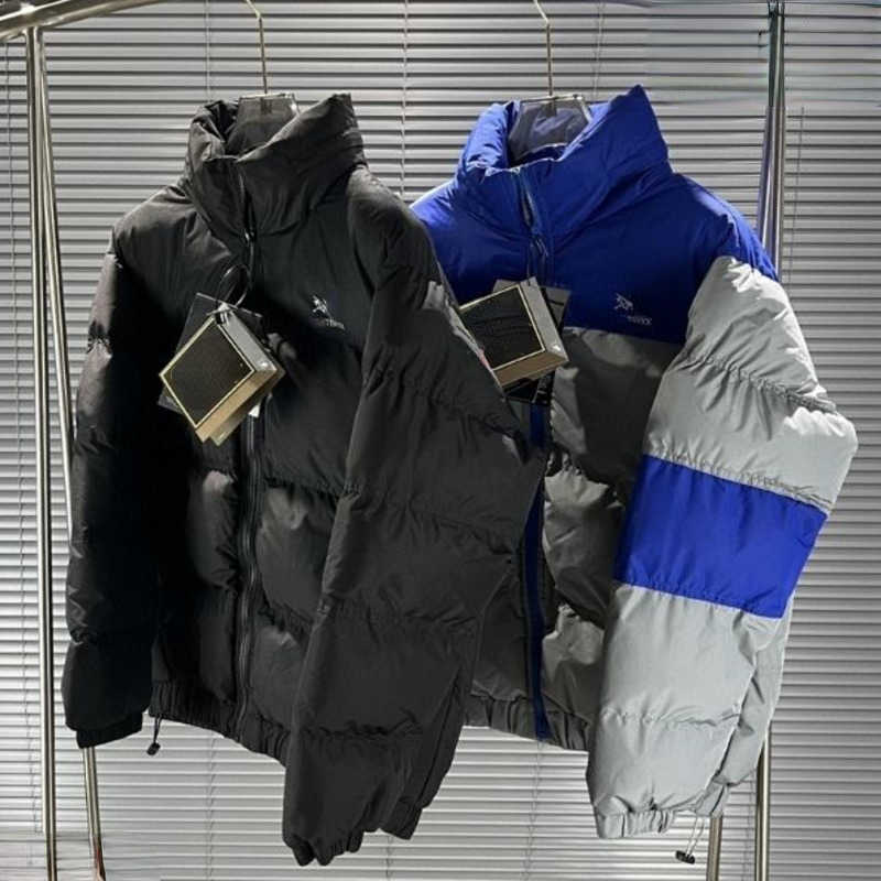 Fashion designer down jacket Mens lightweight zippered cardigan Parker coat Womens arc waterproof warm hooded coats, Black
Fashion designer down jacket Mens lightweight zippered cardigan Parker coat Womens arc waterproof warm hooded coats, Black